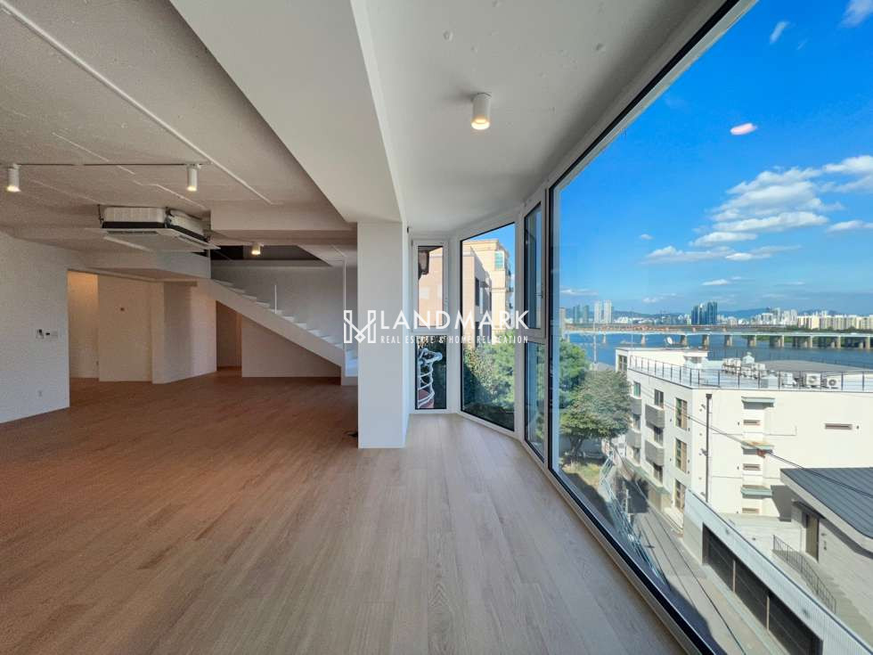 서울 용산구 한남동 유엔빌리지 내부 풀리모델링 파노라마 한강뷰 세대 월세 매물번호 14605 사진 6
