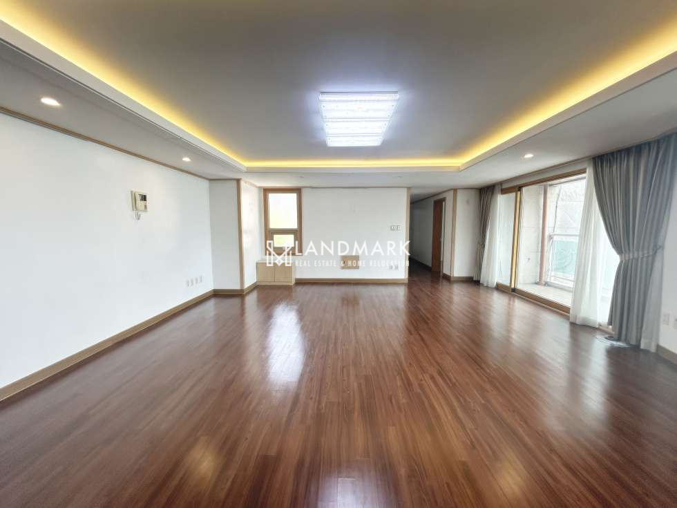 서울 용산구 이태원동 남산뷰가 잘보이는 남산테라스빌 렌트 월세 매물번호 14610 사진 2