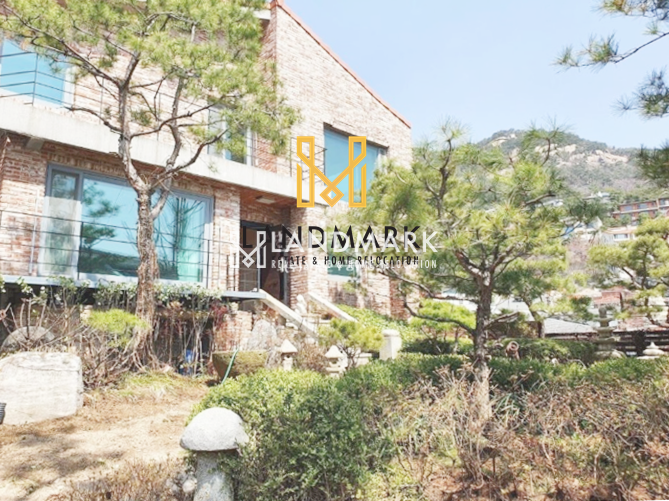 서울 종로구 평창동 평창동 정원예쁜 2층 소형단독주택 렌트 대지134평 전용 50평 월세 매물번호 13968 사진 1